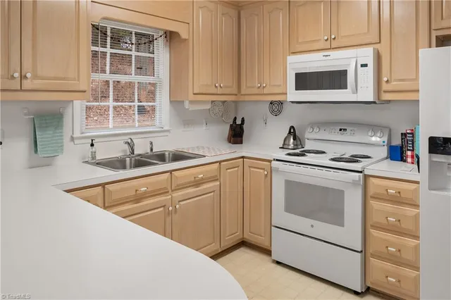 $280,000 | 273 South Boyles Street, Pilot Mountain, NC 27041