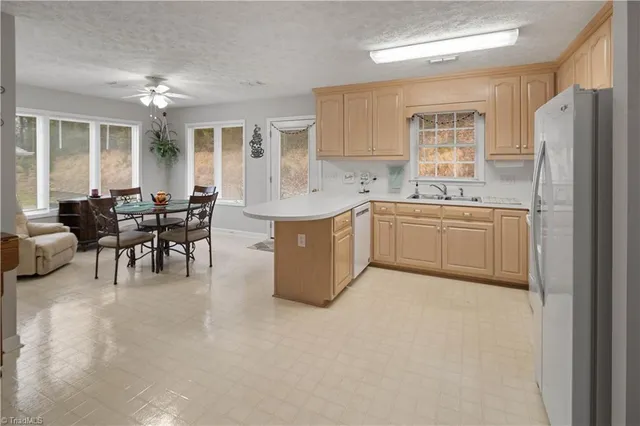 $280,000 | 273 South Boyles Street, Pilot Mountain, NC 27041