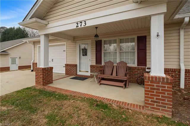 $280,000 | 273 South Boyles Street, Pilot Mountain, NC 27041