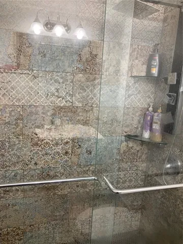 $220,000 | 800 Northeast 195th Street, Unit 314, Miami, FL 33179