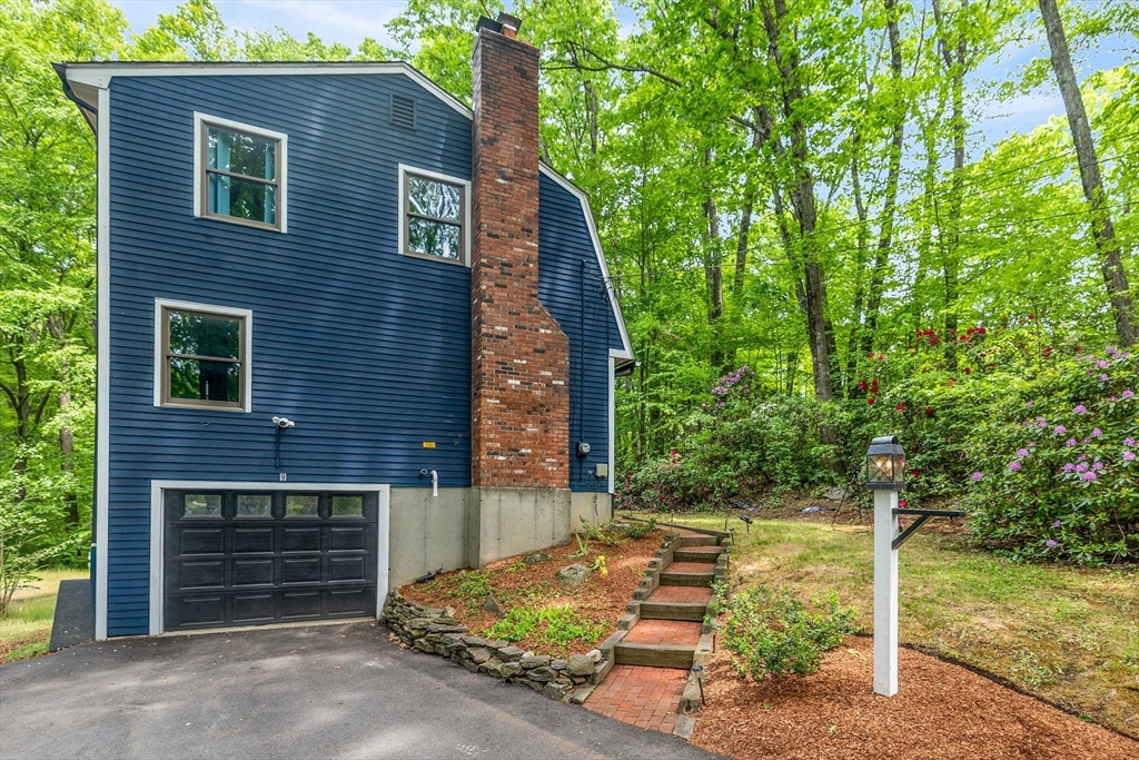 9 Colonial Road Sutton, MA 01590 - Photo 34 of 35