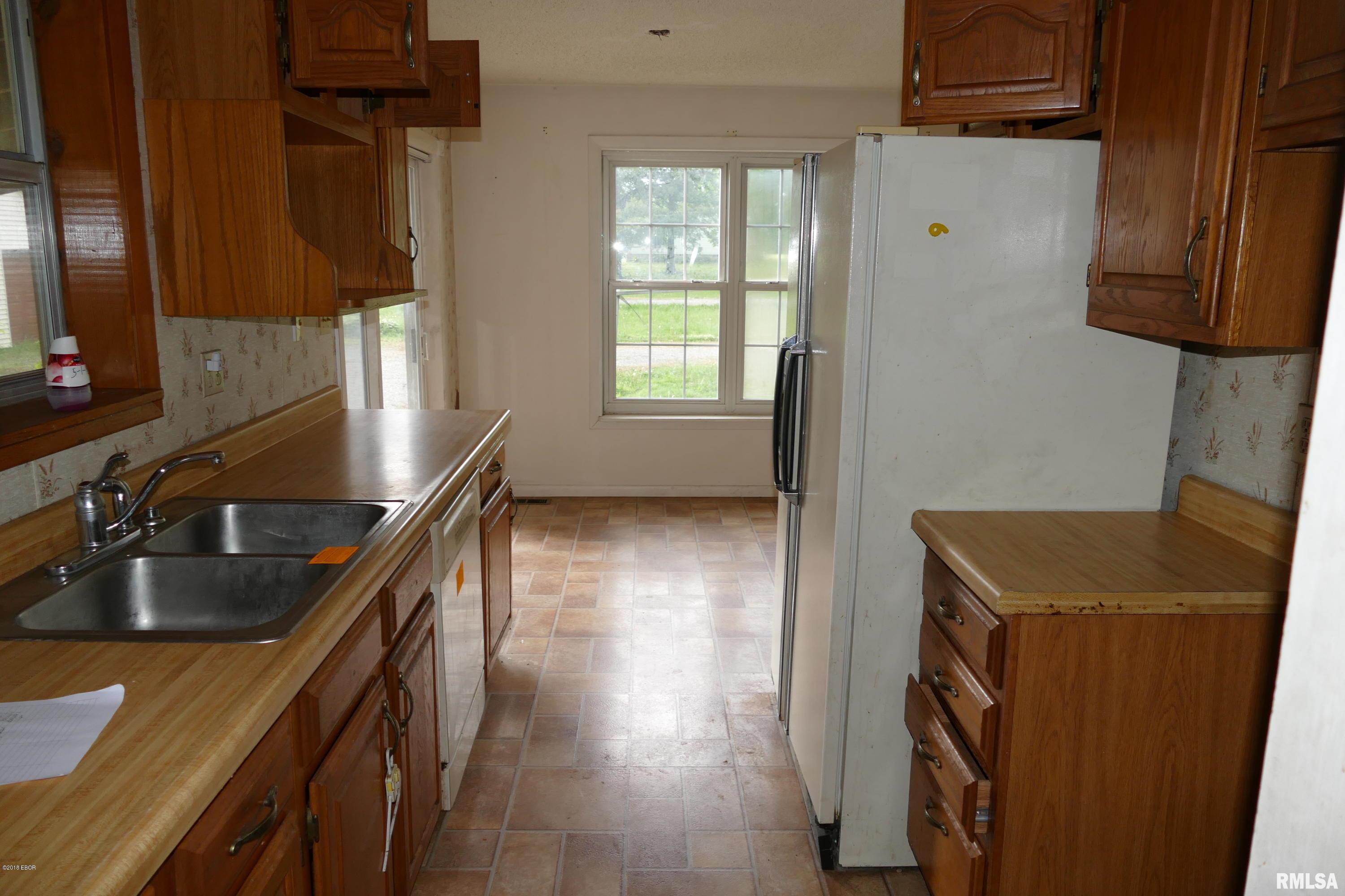 2282 Pell Road Brookport, IL 62910 - Photo 9 of 28