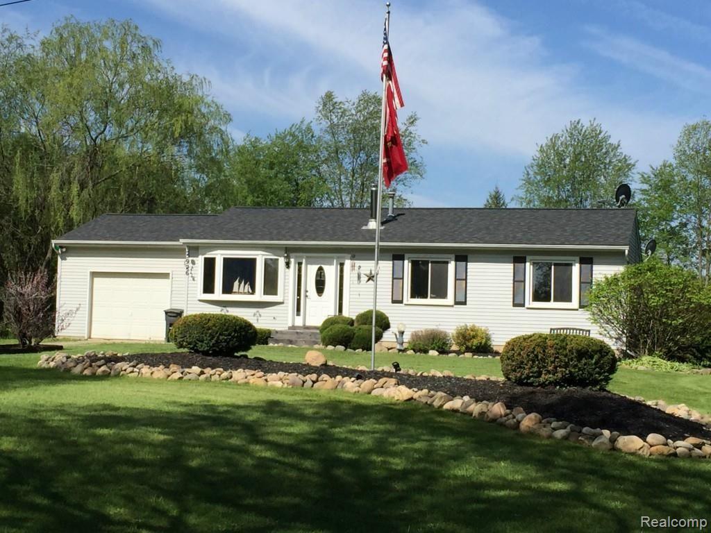 5926 Bentley Lake Road Howell, MI 48843 - Photo 1 of 22