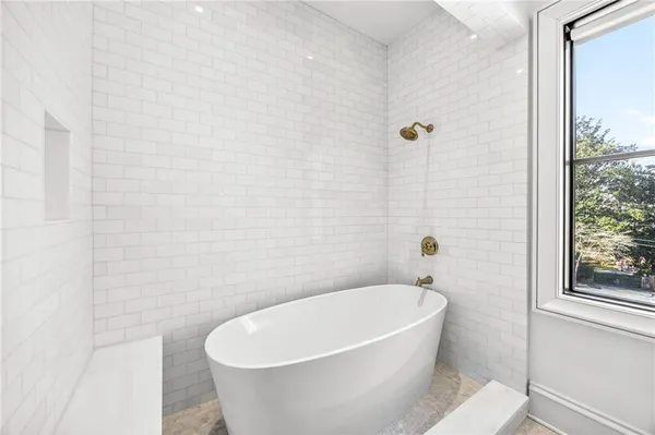 $8,170,000 | 5245 Kenbrook Way Northwest, Sandy Springs, GA 30327