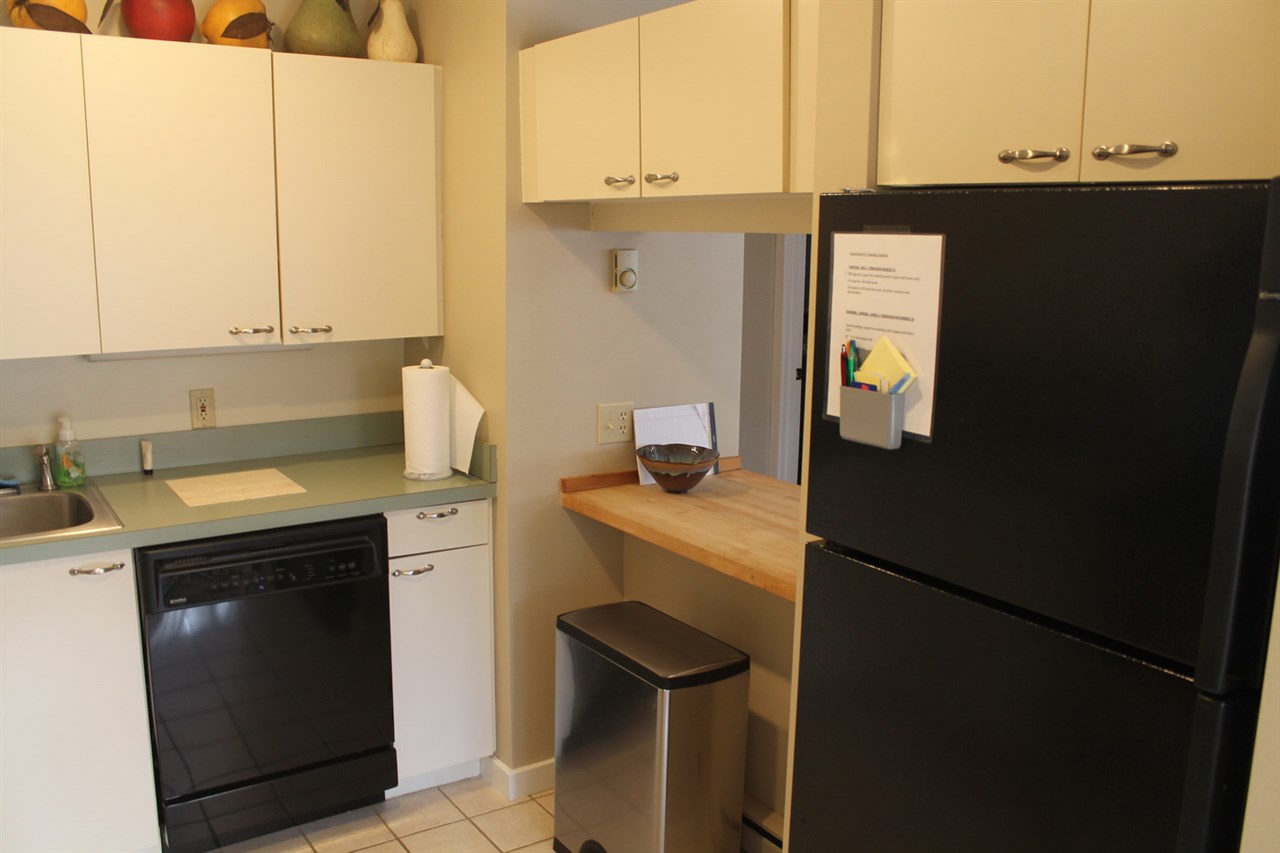 69 Clearbrook Road, Unit 1 Lincoln, NH 03251 - Photo 4 of 35