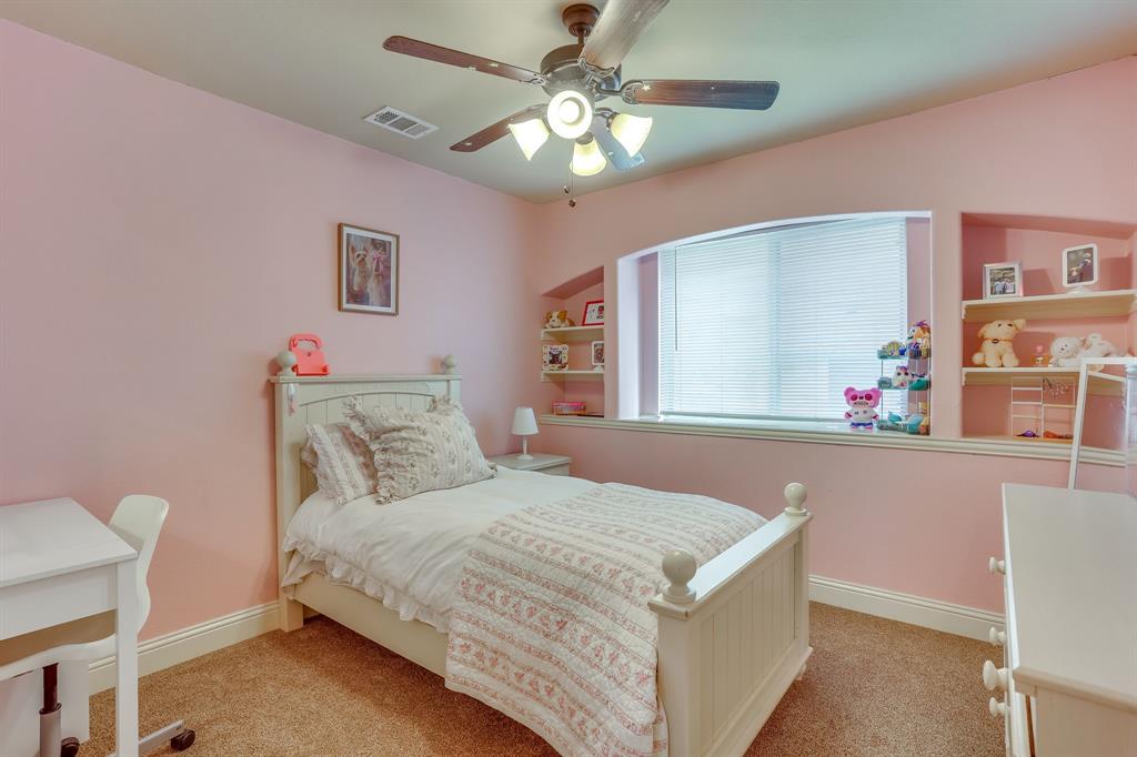 1033 Rustic Oak Way Burleson, TX 76028 - Photo 28 of 40