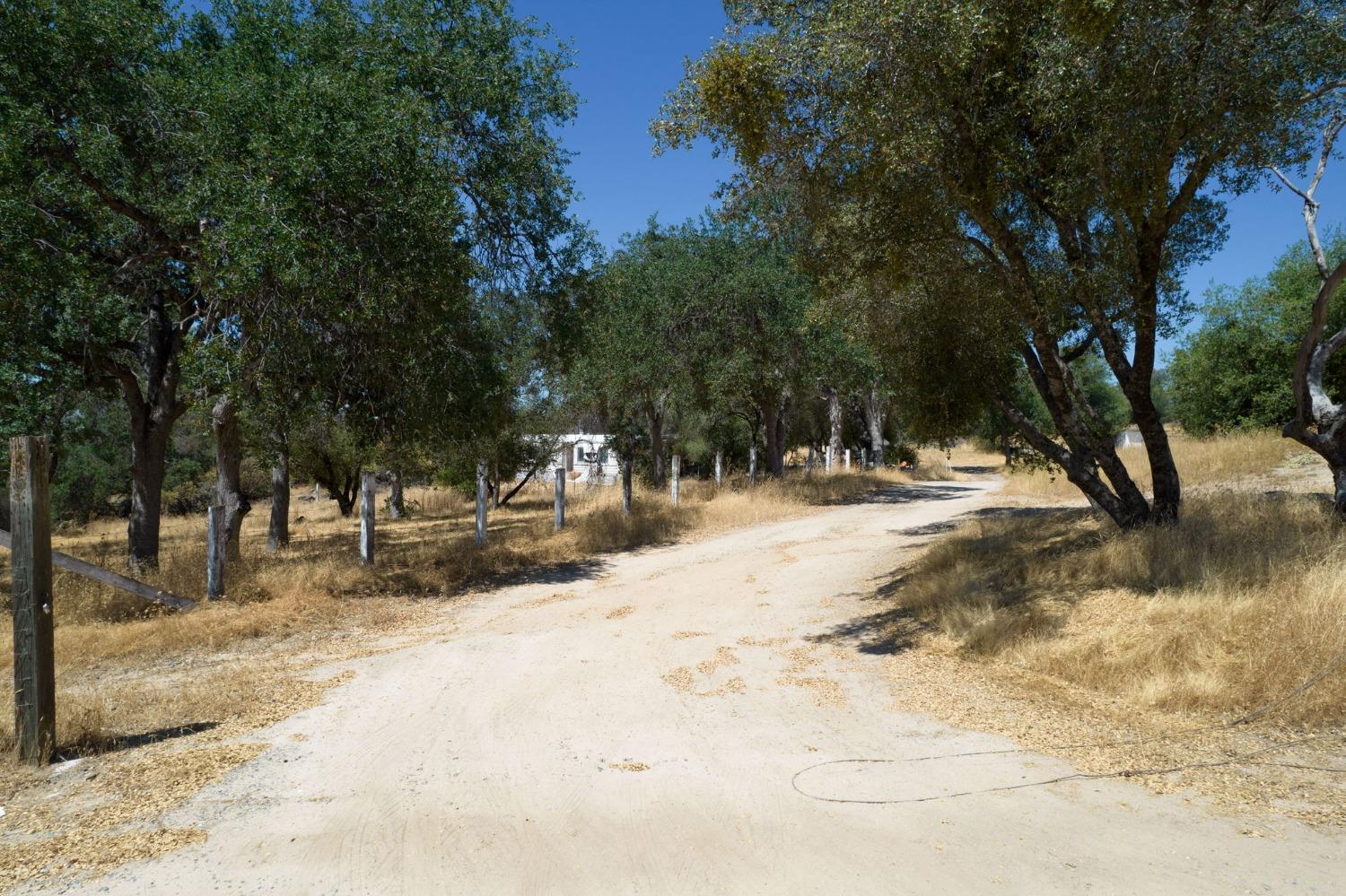 32888 Creek Ranch Road Coarsegold, CA 93614 - Photo 2 of 13 Gallery Image 2