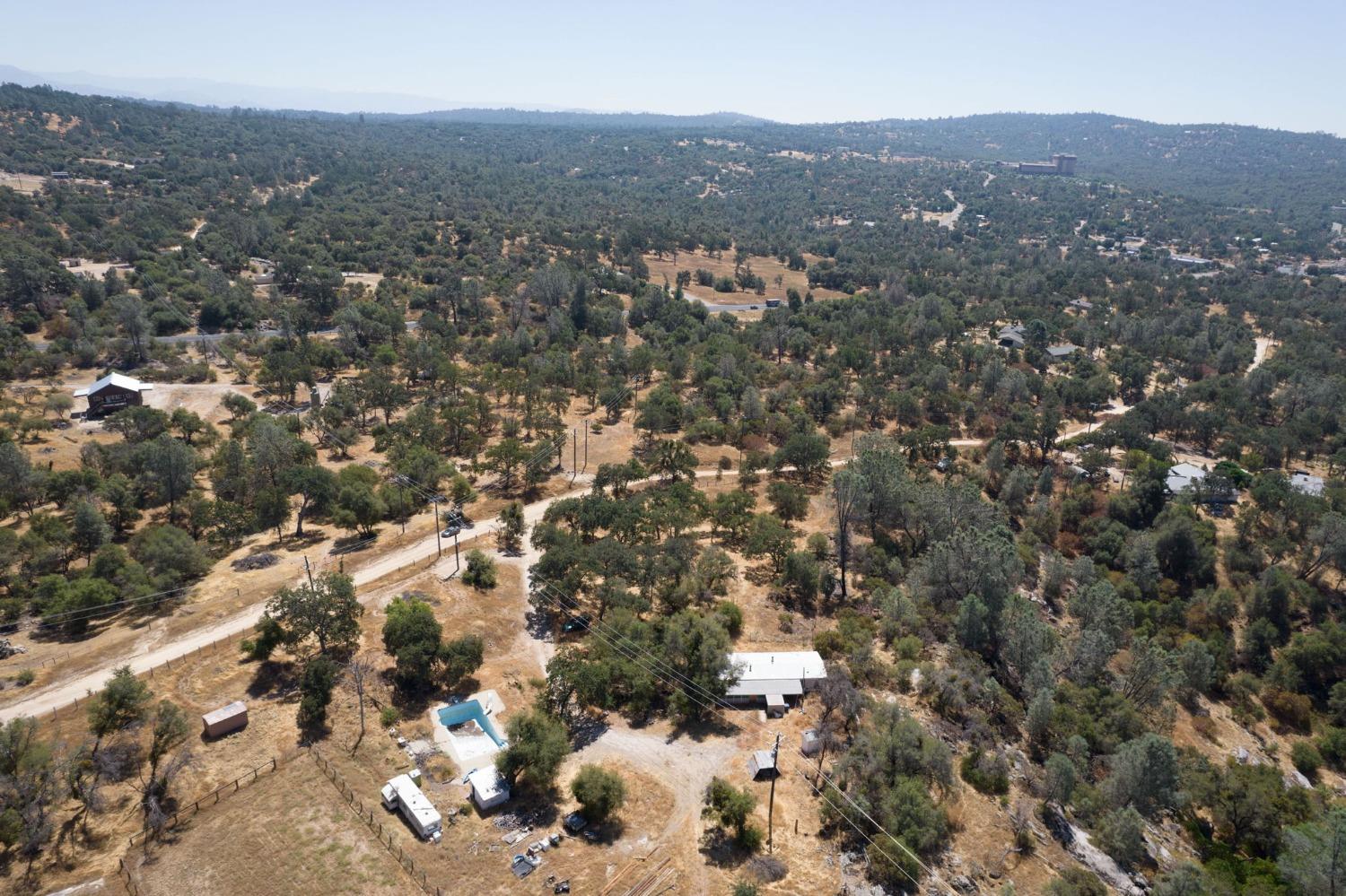 32888 Creek Ranch Road Coarsegold, CA 93614 - Photo 5 of 13 Gallery Image 5