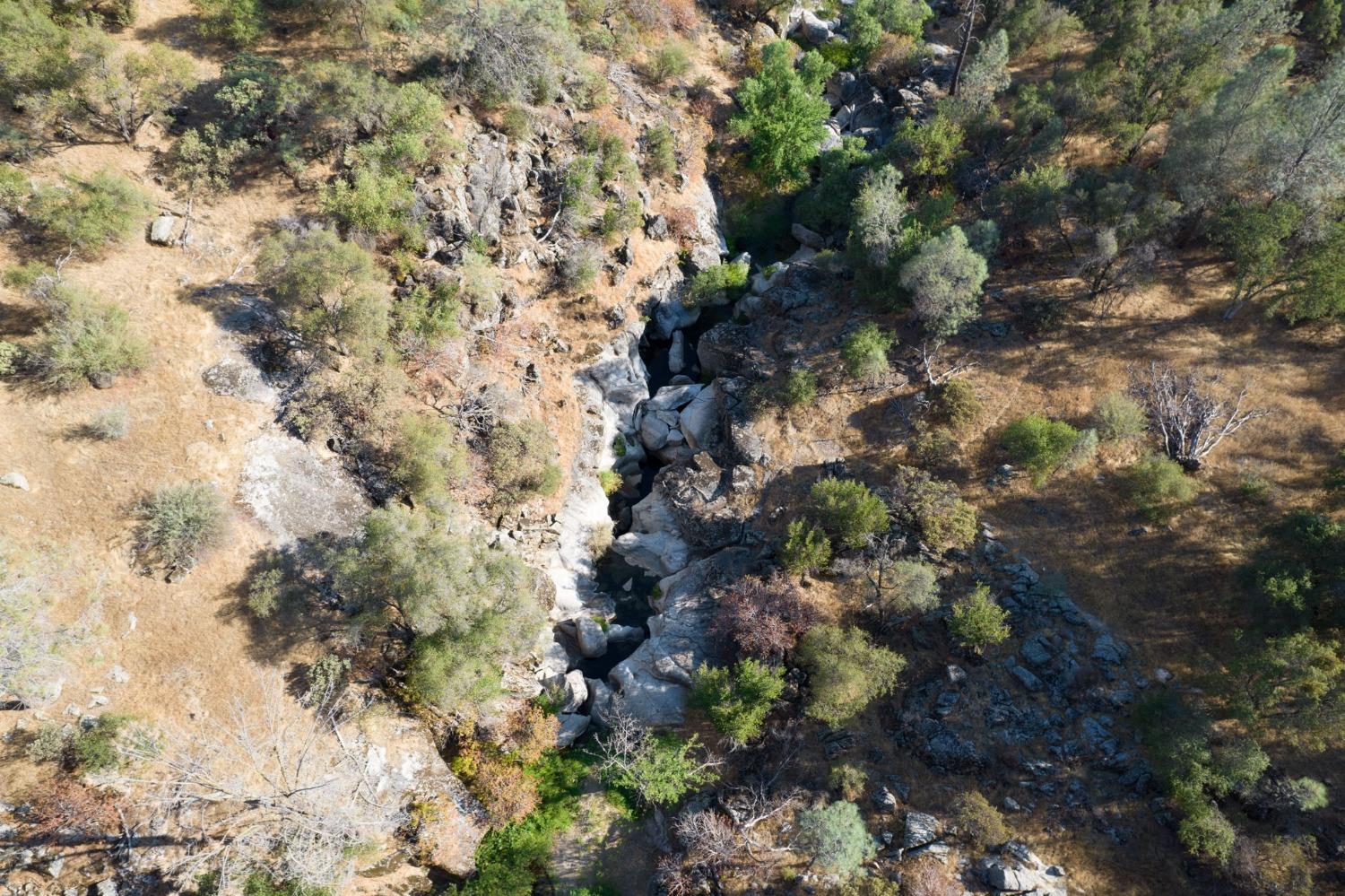 32888 Creek Ranch Road Coarsegold, CA 93614 - Photo 8 of 13 Gallery Image 8