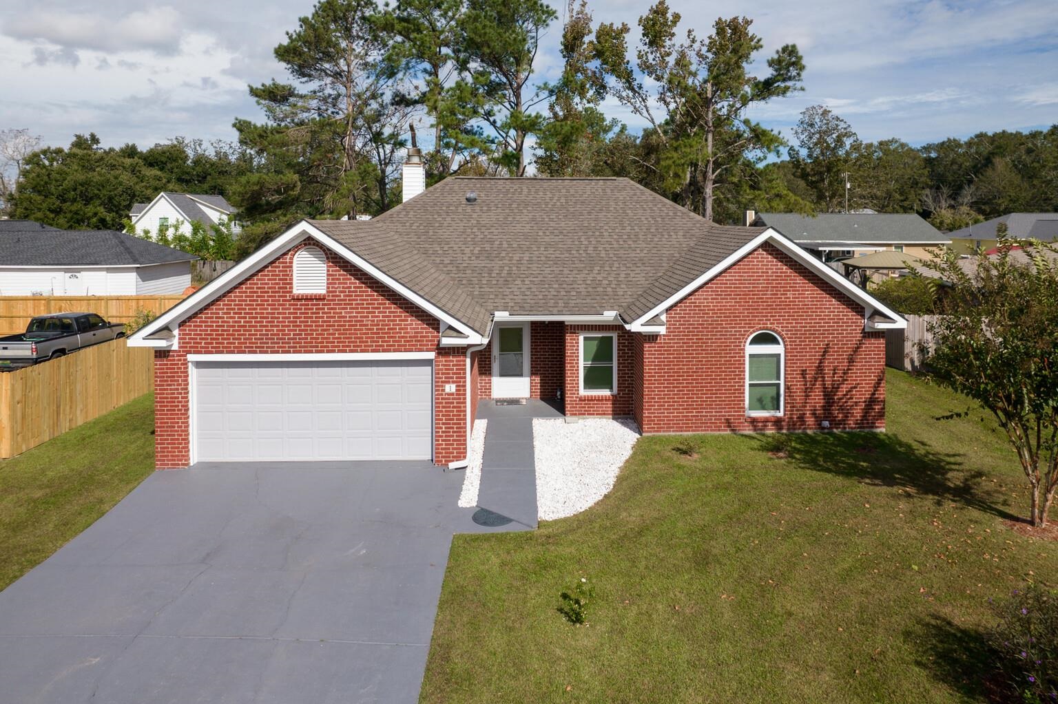 1 Windgate Court Foley, AL 36535 - Photo 1 of 27