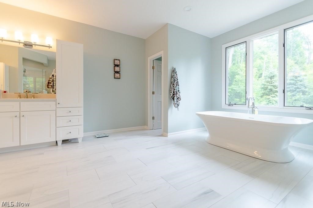 5477 Liberty Road Chagrin Falls, OH 44022 - Photo 12 of 30
