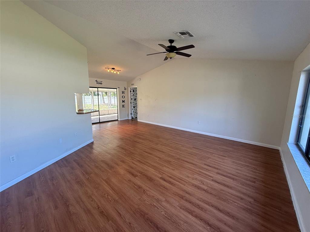 14078 Spring Hill Drive Spring Hill, FL 34609 - Photo 2 of 23