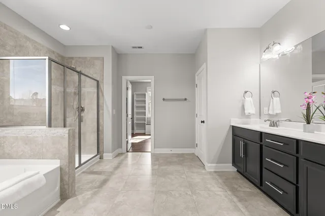 $749,500 | 104 Highland Mist Circle, Apex, NC 27539