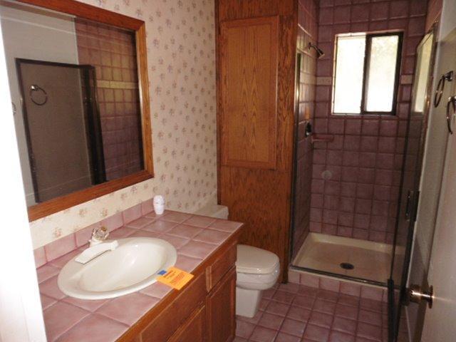 434 Sallsten Road Grants Pass, OR 97527 - Photo 18 of 21 Additional Photo