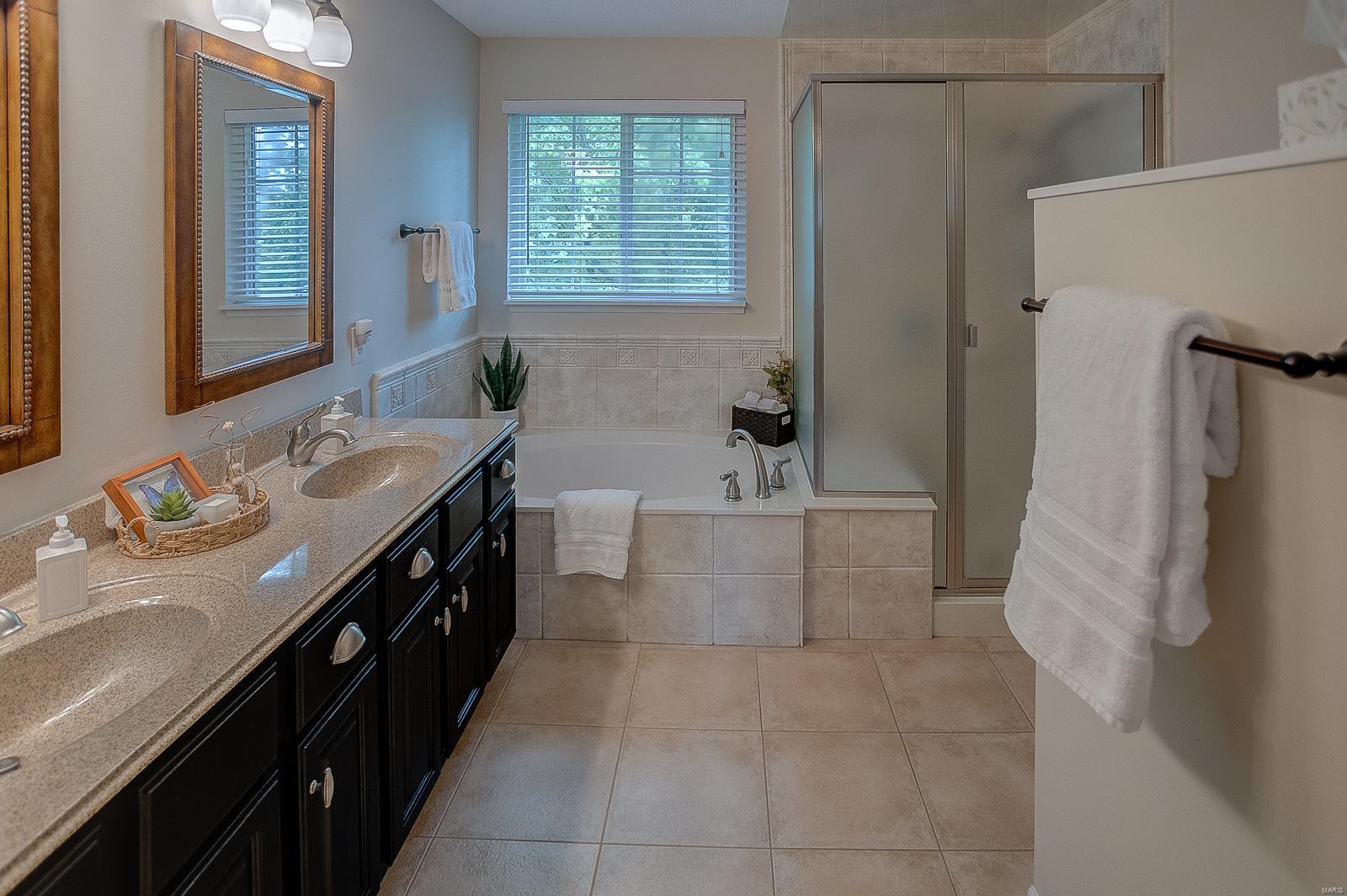 2706 Hunters Ridge Edwardsville, IL 62025 - Photo 26 of 53 Gallery Image 26