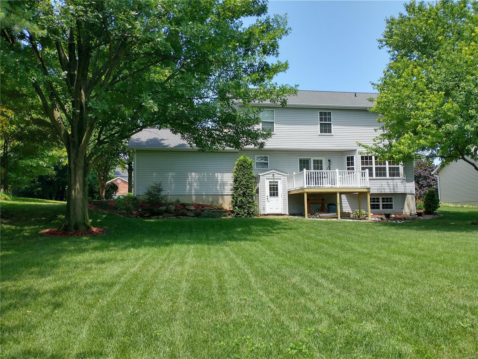 2706 Hunters Ridge Edwardsville, IL 62025 - Photo 4 of 53 Gallery Image 4