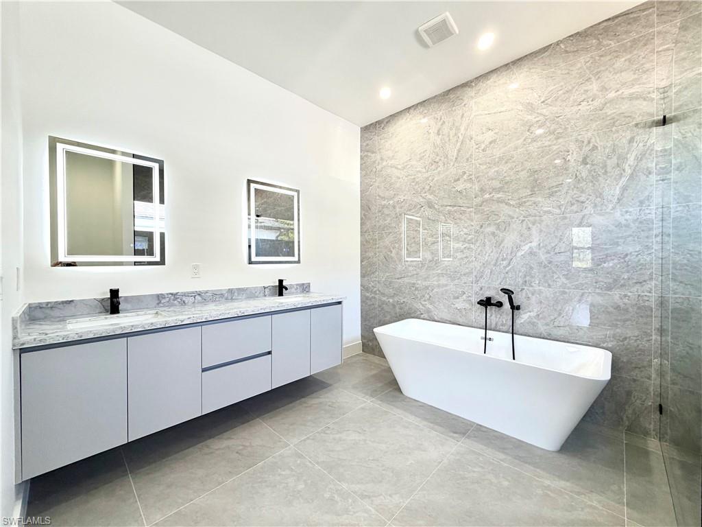 3522 Randall Boulevard Naples, FL 34120 - Photo 14 of 37