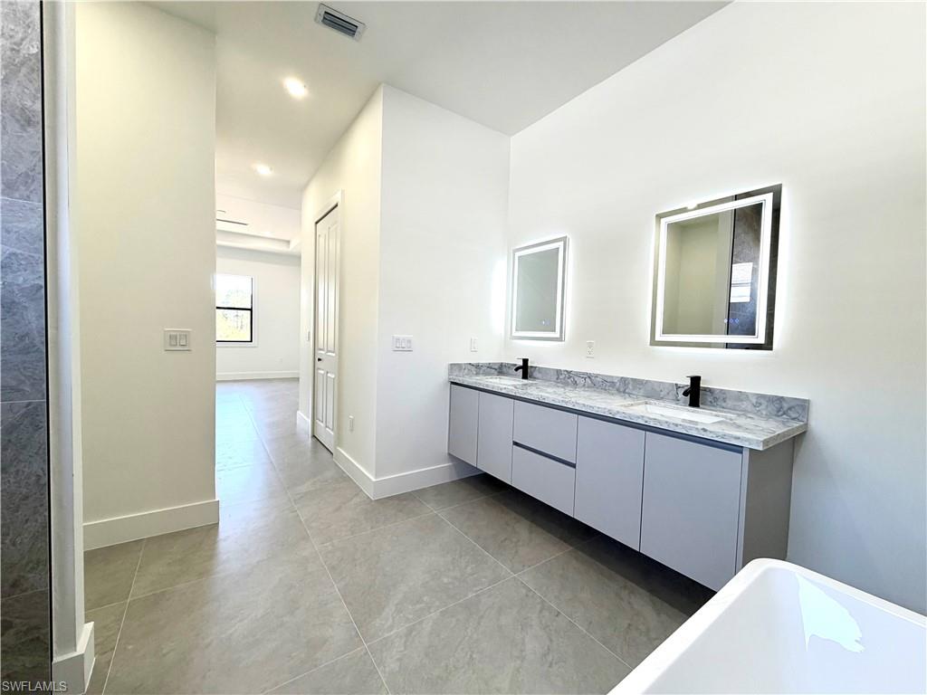 3522 Randall Boulevard Naples, FL 34120 - Photo 17 of 37
