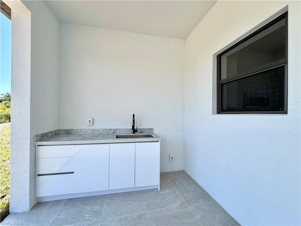 3522 Randall Boulevard Naples, FL 34120 - Photo 31 of 37