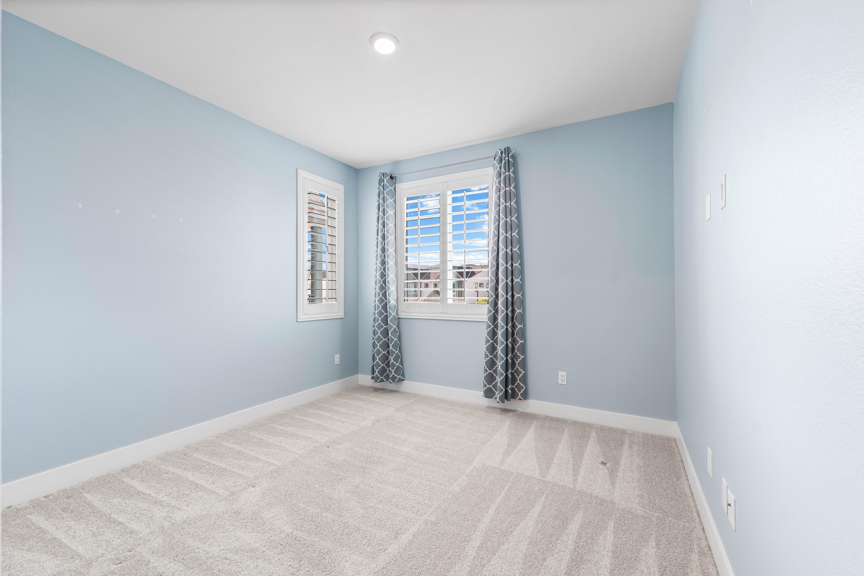 27715 Ranch View Place Valencia, CA 91381 - Photo 17 of 52 Ranch View Pl-17