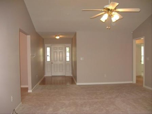 510 Blume Road Anderson, SC 29625 - Photo 4 of 24