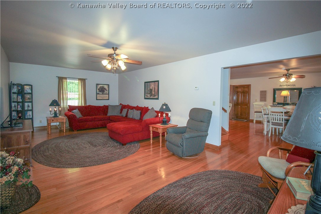 1228 Newmans Branch Road Milton, WV 25541 - Photo 4 of 29 Gallery Image 4