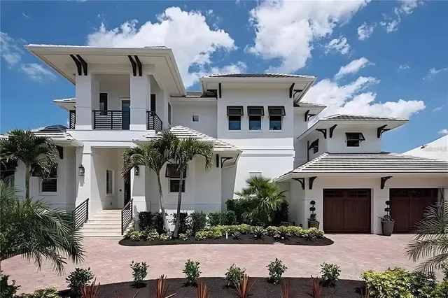 $4,000,000 | 130 North Boulevard Of The Presidents, Sarasota, FL 34236