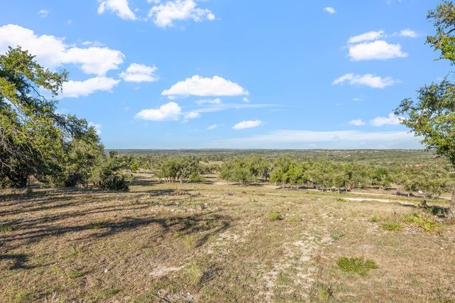 $998,500 | 1024 Pecan Creek Road, Fredericksburg, TX 78624