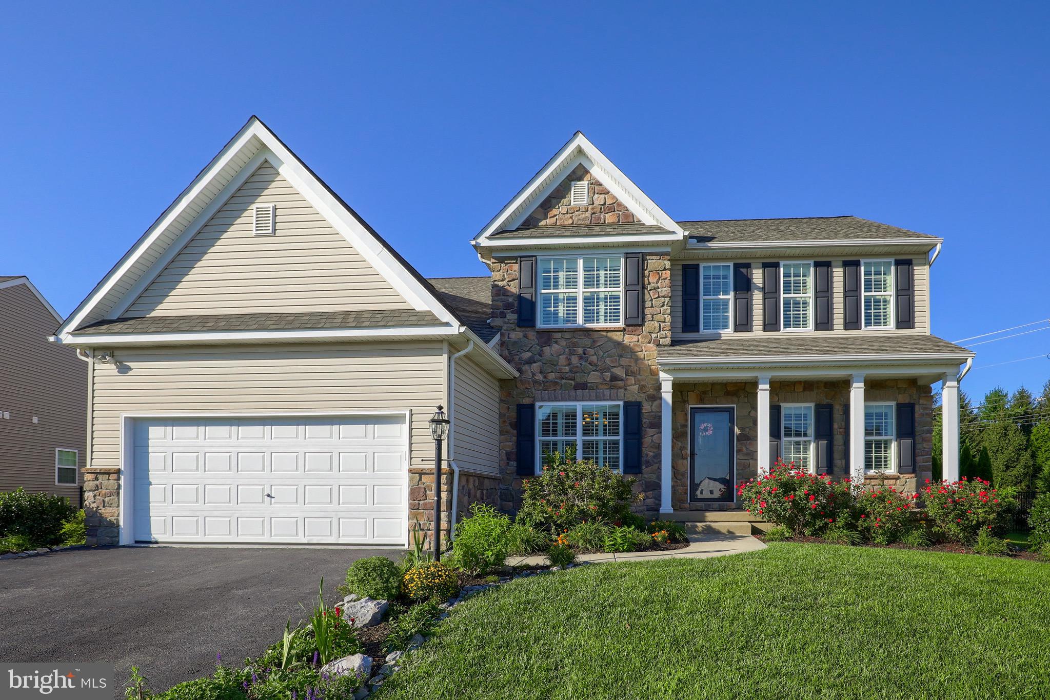 664 Warminster Lane Lititz, PA 17543 - Photo 1 of 52 Front of Home