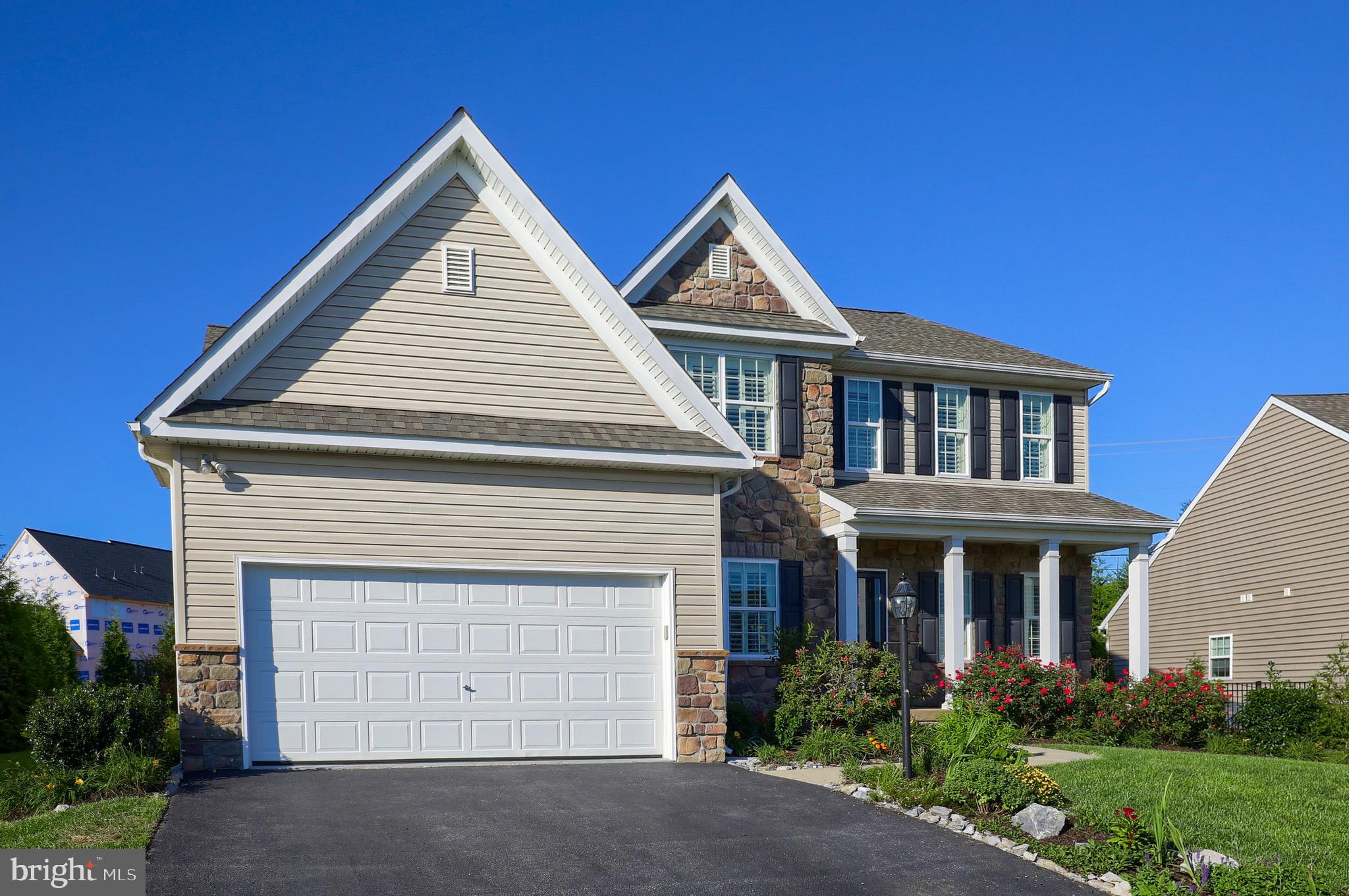 664 Warminster Lane Lititz, PA 17543 - Photo 2 of 52 Gallery Image 2
