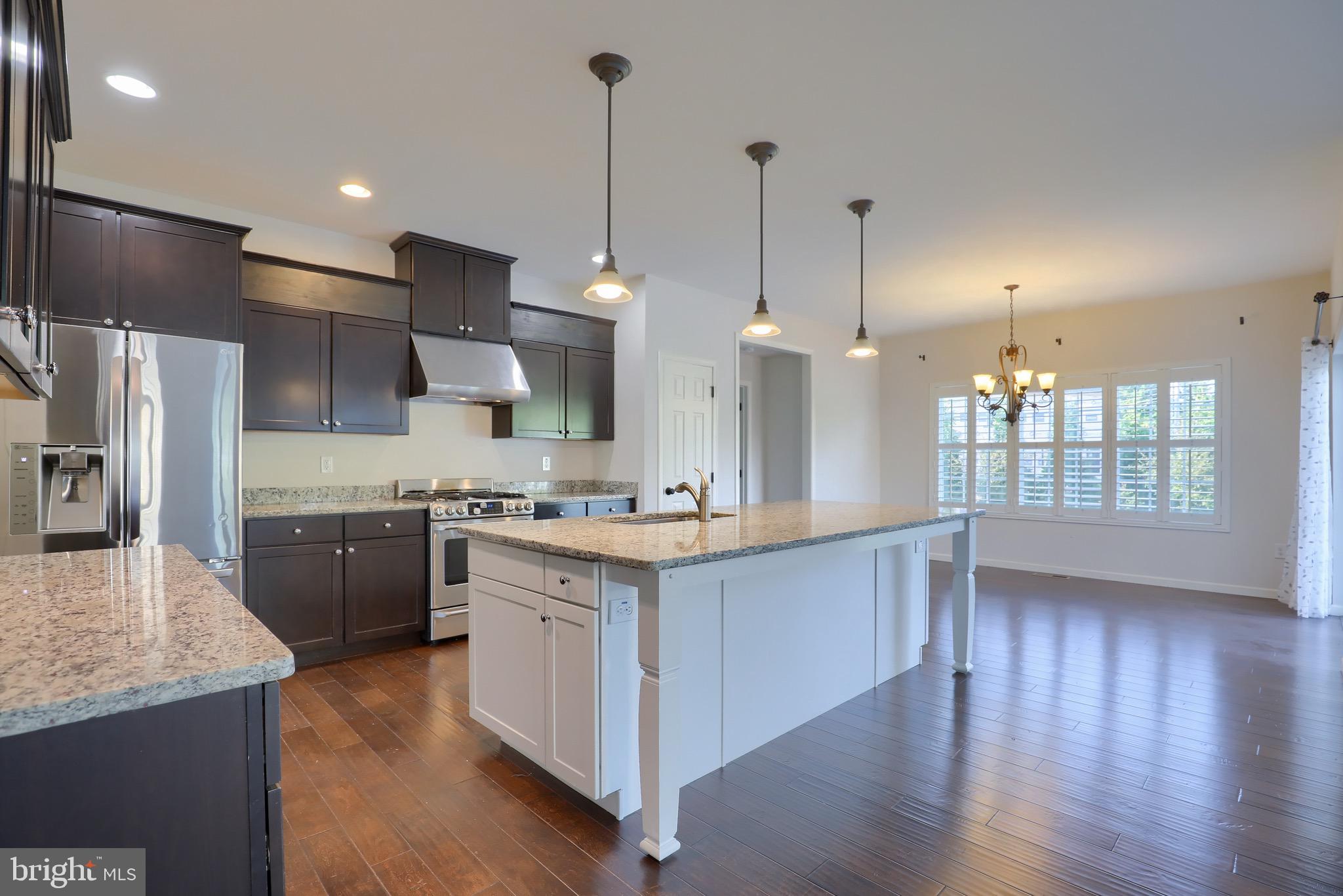 664 Warminster Lane Lititz, PA 17543 - Photo 12 of 52 Gallery Image 12