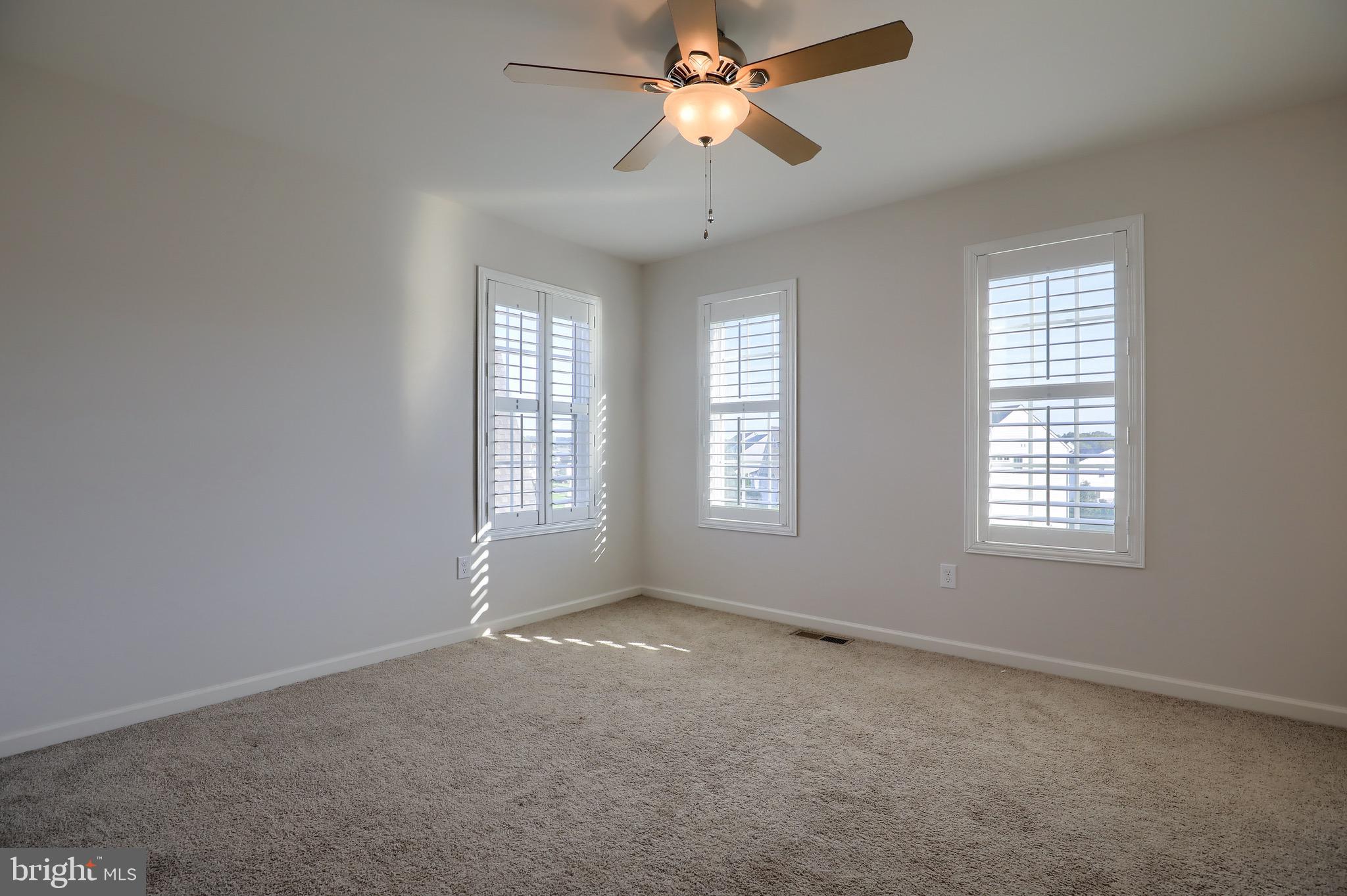 664 Warminster Lane Lititz, PA 17543 - Photo 39 of 52 Gallery Image 39