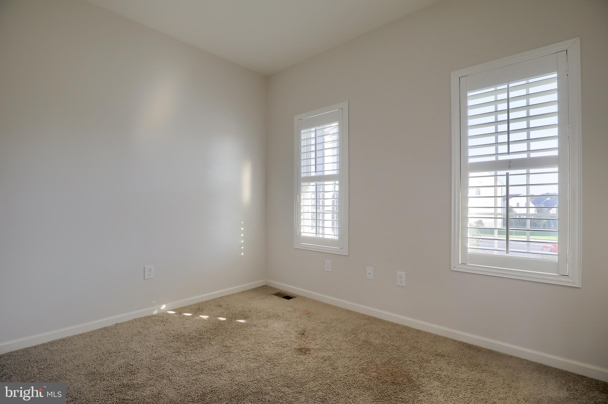664 Warminster Lane Lititz, PA 17543 - Photo 40 of 52 Gallery Image 40