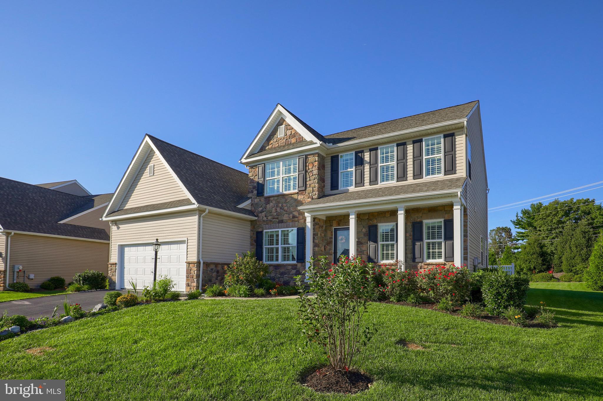 664 Warminster Lane Lititz, PA 17543 - Photo 5 of 52 Gallery Image 5