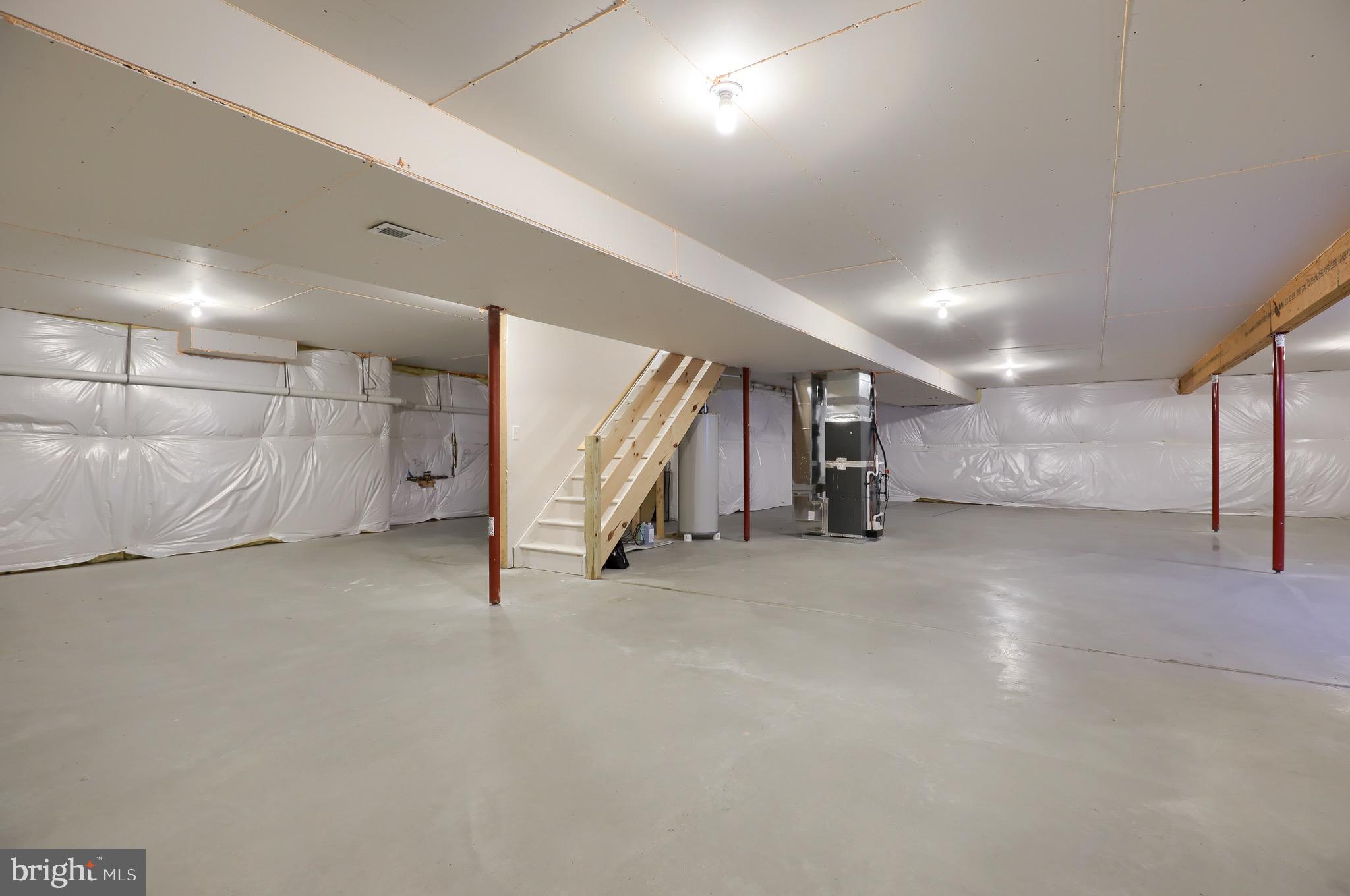 664 Warminster Lane Lititz, PA 17543 - Photo 44 of 52 Gallery Image 44