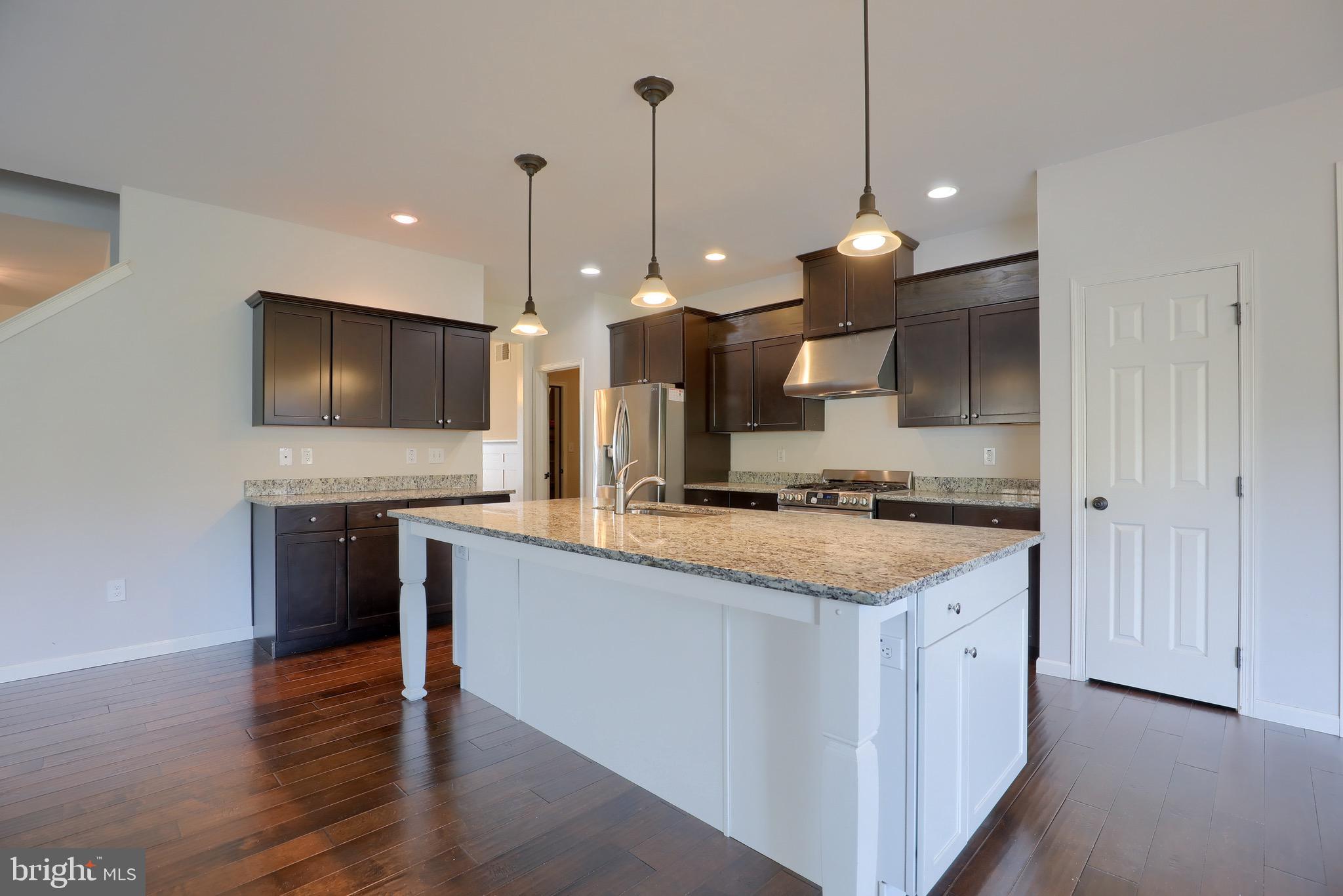 664 Warminster Lane Lititz, PA 17543 - Photo 9 of 52 Gallery Image 9