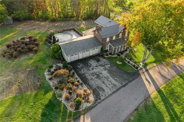 $409,000 | 263 Goodwin Road, Smithfield, PA 15478