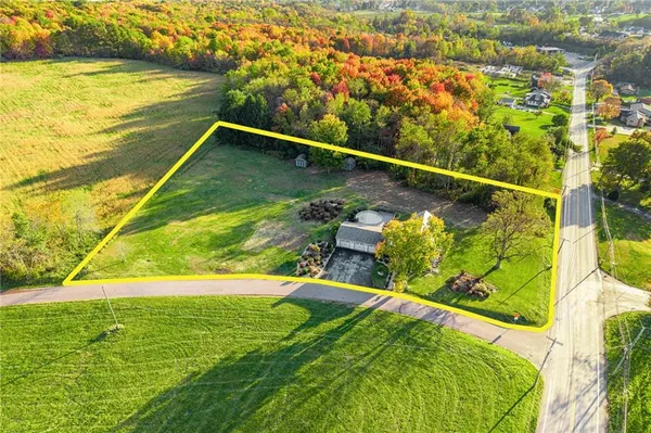 $409,000 | 263 Goodwin Road, Smithfield, PA 15478