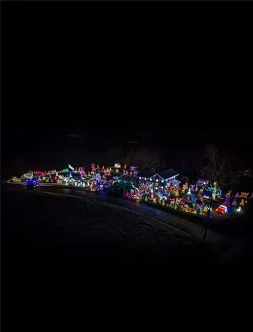 $409,000 | 263 Goodwin Road, Smithfield, PA 15478