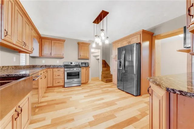 $409,000 | 263 Goodwin Road, Smithfield, PA 15478