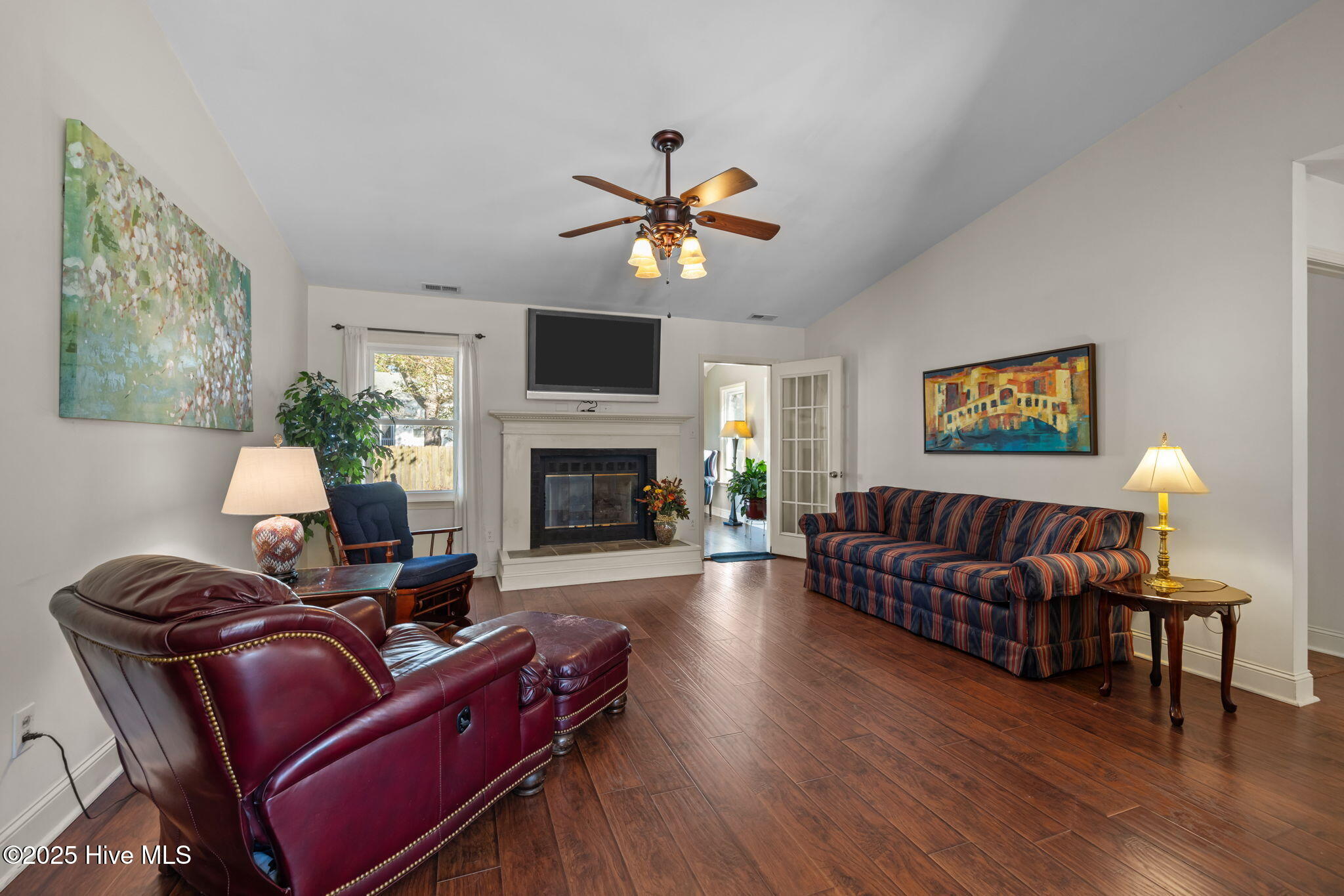 608 Barbour Road Morehead City, NC 28557 - Photo 16 of 41 Living room looking towards the sunroom