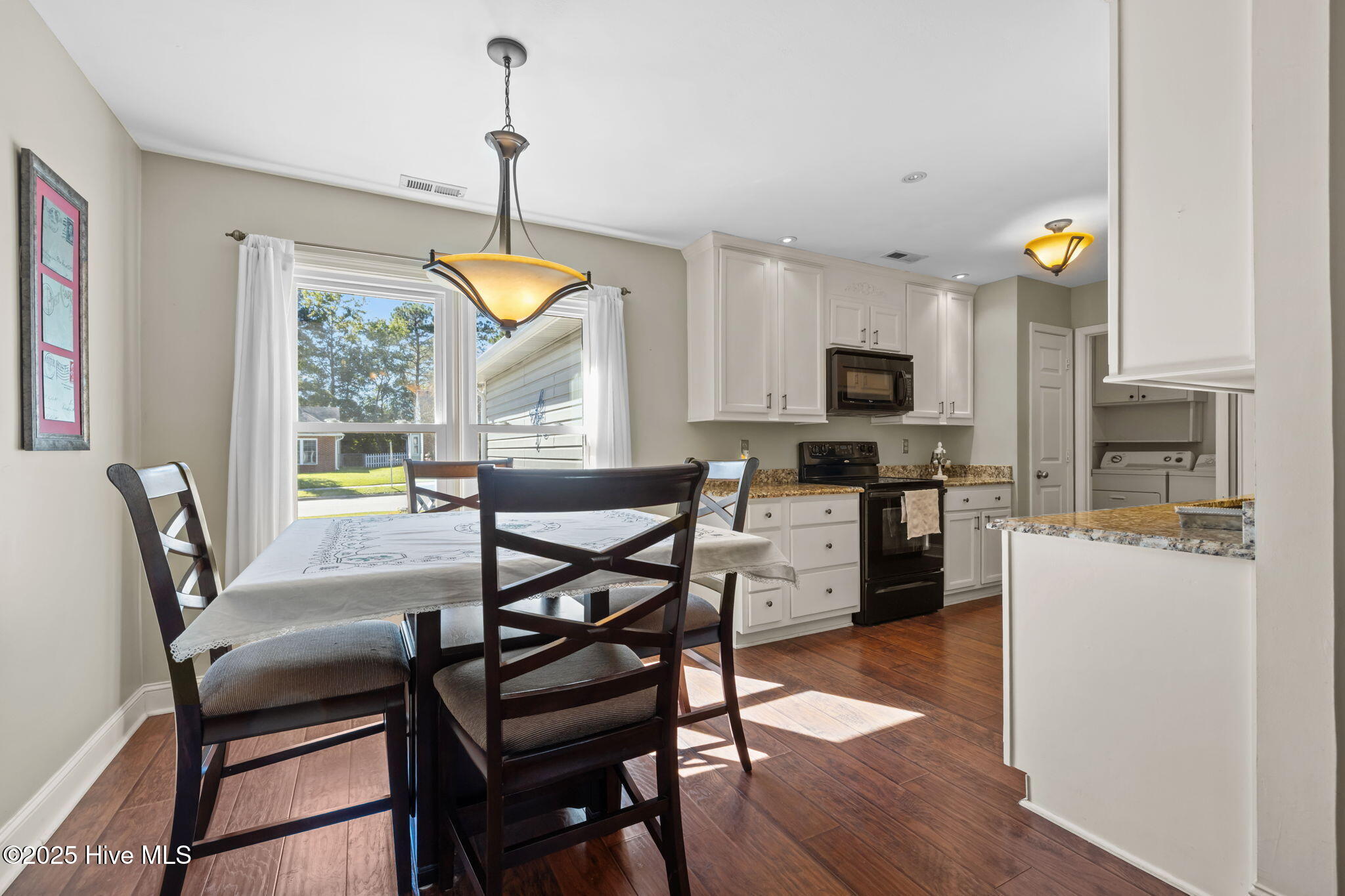 608 Barbour Road Morehead City, NC 28557 - Photo 21 of 41 Dining area towards kitchen