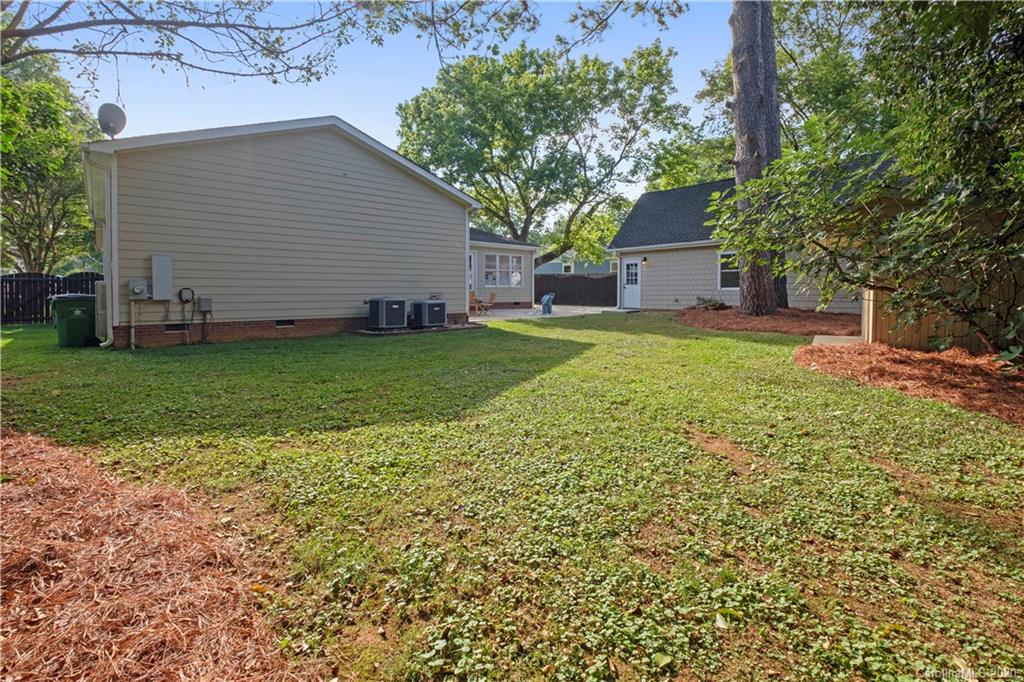 635 Marsh Road Charlotte, NC 28209 - Photo 46 of 48 Gallery Image 46