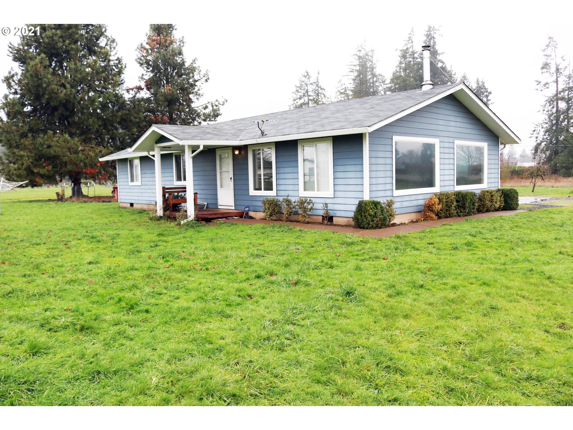 6200 Southeast Wallace Road Dayton, OR 97114 - Photo 1 of 18 Gallery Image 1
