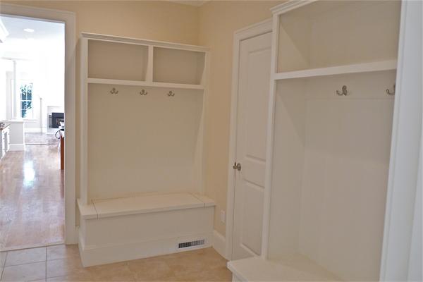 172 Valley Road Needham, MA 02492 - Photo 6 of 15 Gallery Image 6