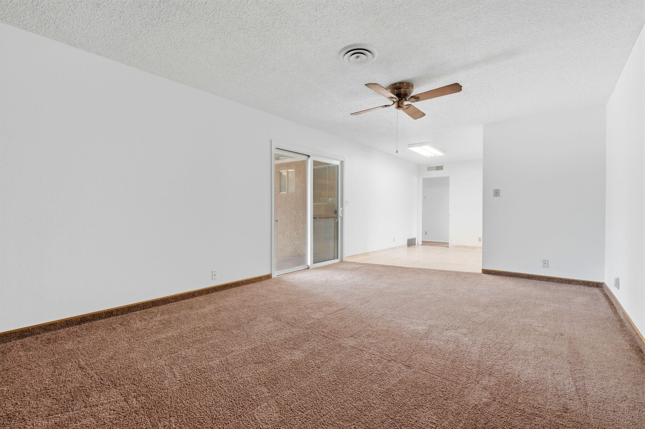1123 East Washington Avenue Reedley, CA 93654 - Photo 30 of 54 31-1123_E_Washington_Ave_030