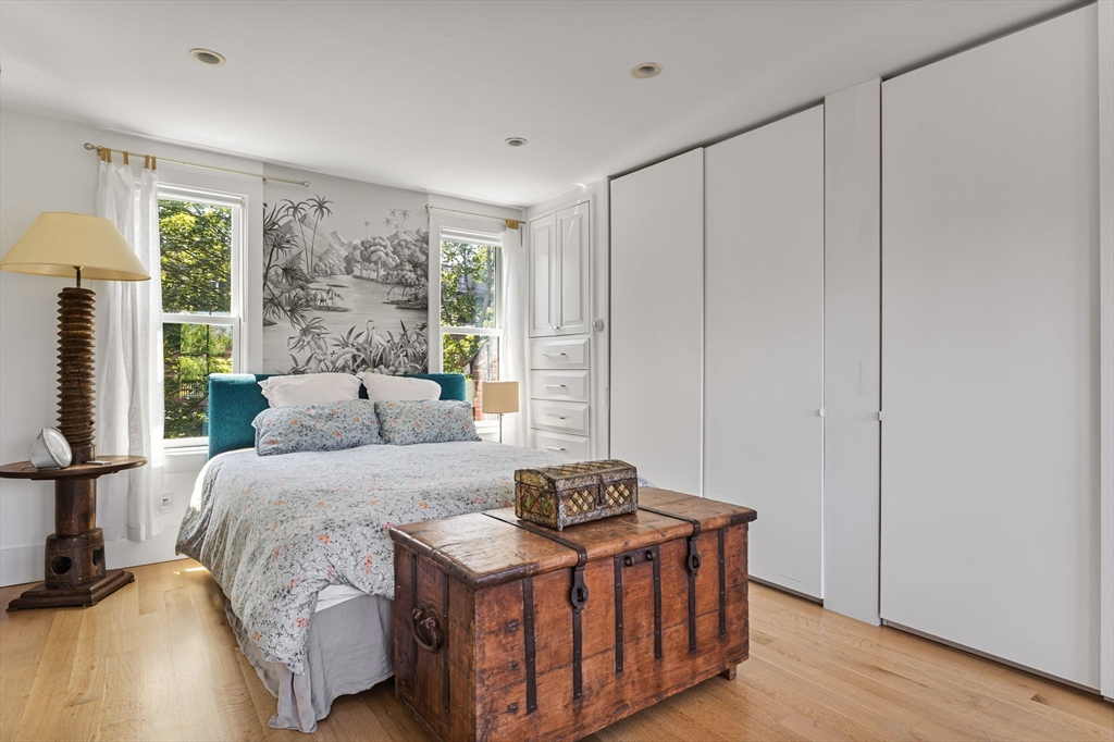 201 West Springfield Street, Unit 3 Boston, MA 02118 - Photo 21 of 32