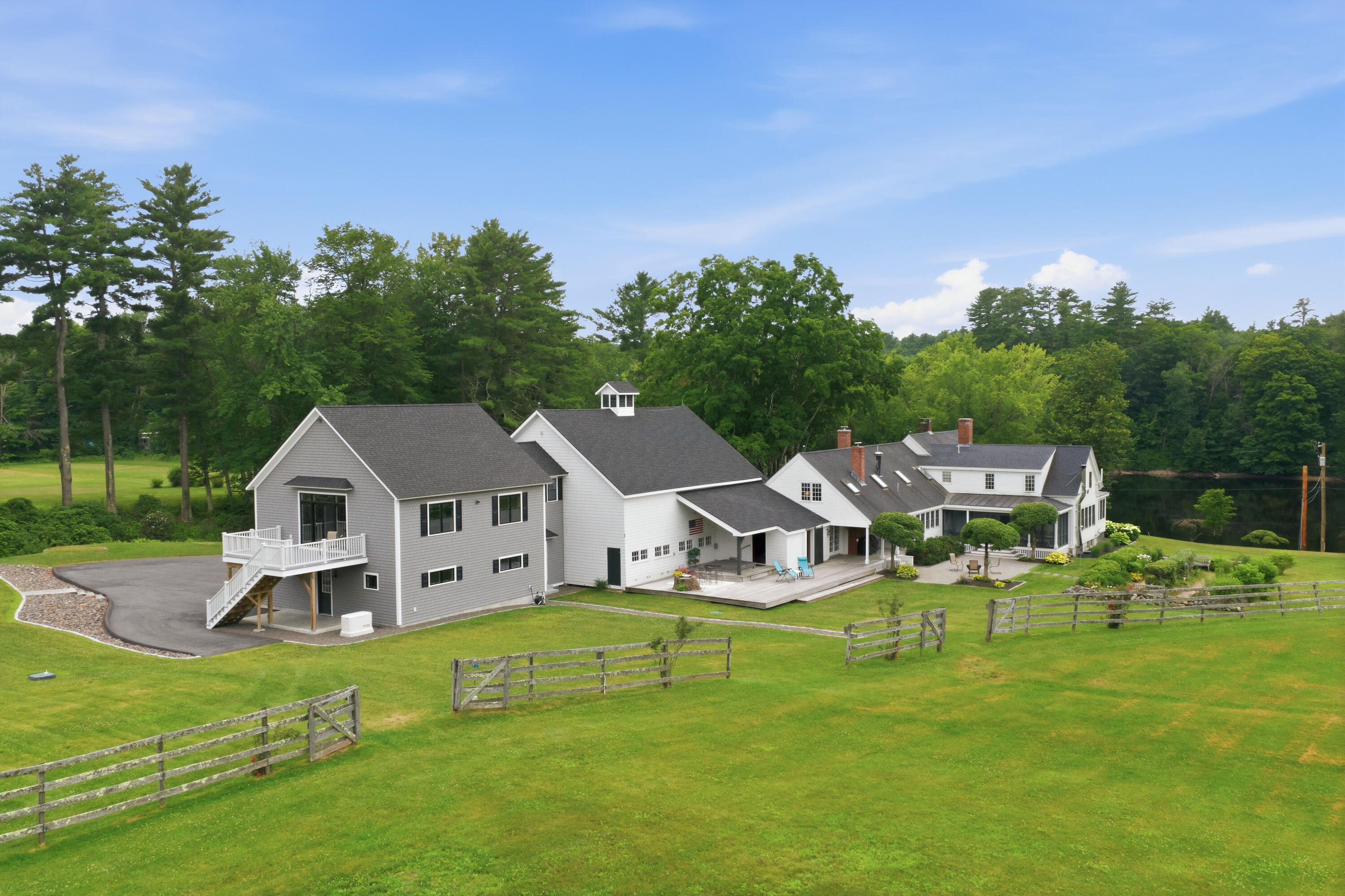 216 Salmon Falls Road Buxton, ME 04093 - Photo 3 of 48 15_216 Salmon Falls Rd_MorneauStudios_Pr
