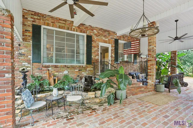 $763,000 | 3058 Highway 966, St. Francisville, LA 70775