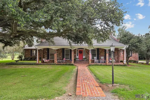 $753,000 | 3058 Highway 966, St. Francisville, LA 70775